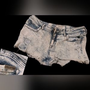 Sneak peak cutoff jean shorts